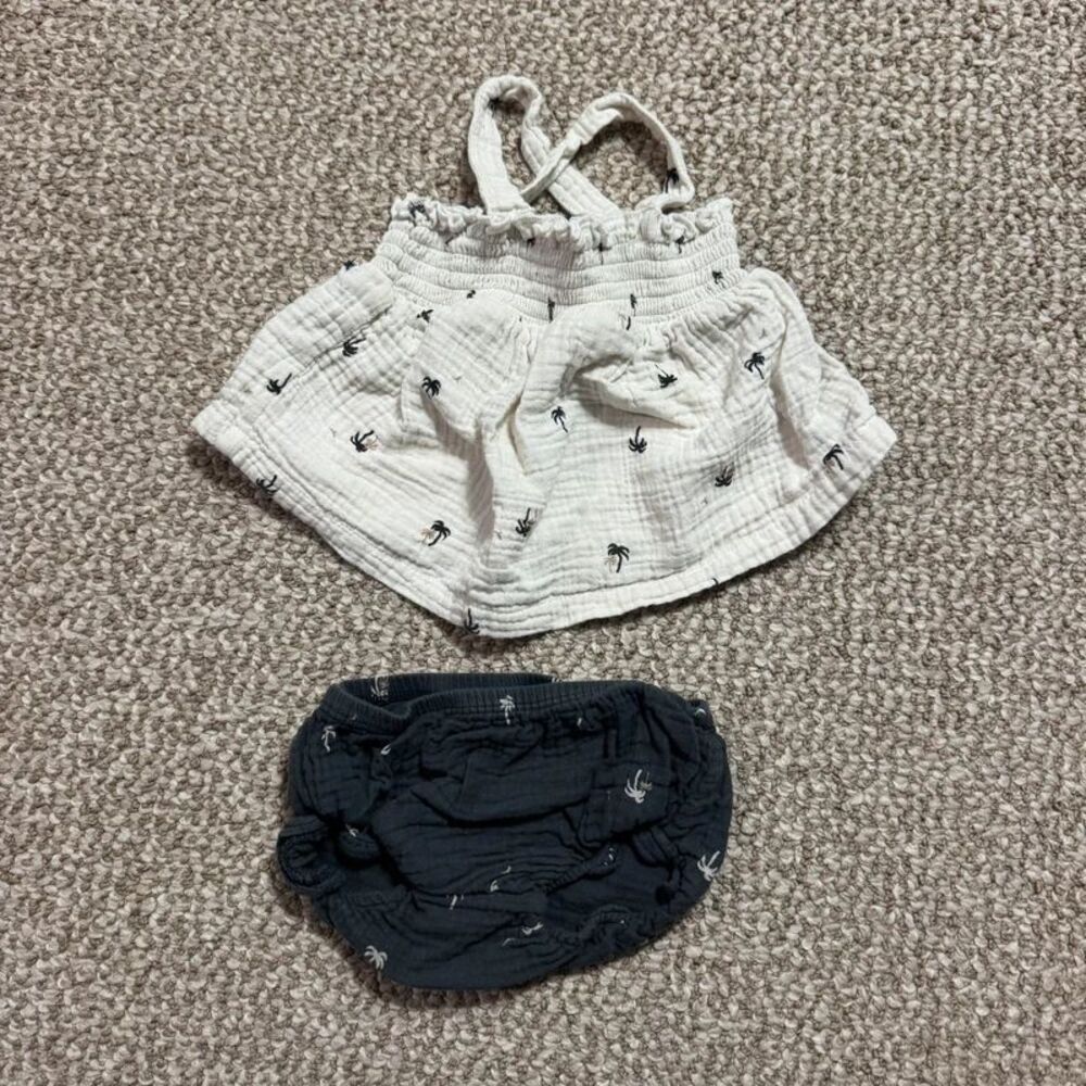 Carter's Baby Girl Lot 2pc Palm Print Crop Top Bloomers Size 12 Months